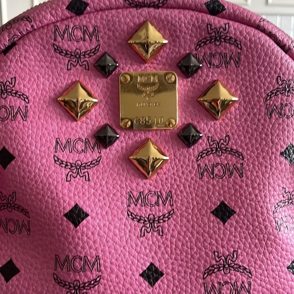 MCM Dual Stark Studded Visetos Pink Backpack - Picture 3 of 16